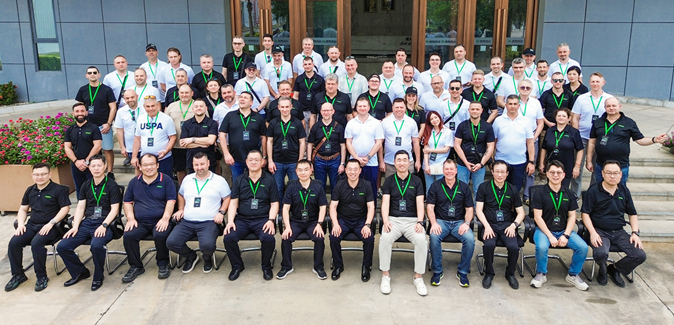 聚力开新局 锐意向未来|企鹅体育vip在线全站欧洲经销商会议在泰国成功举办